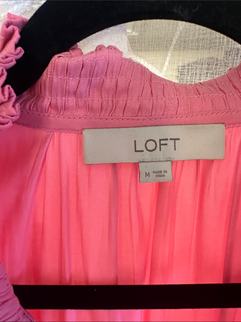 LOFT Pink Sleeveless Ruffle V-Neck Tie Camisole - Picture 2 of 7